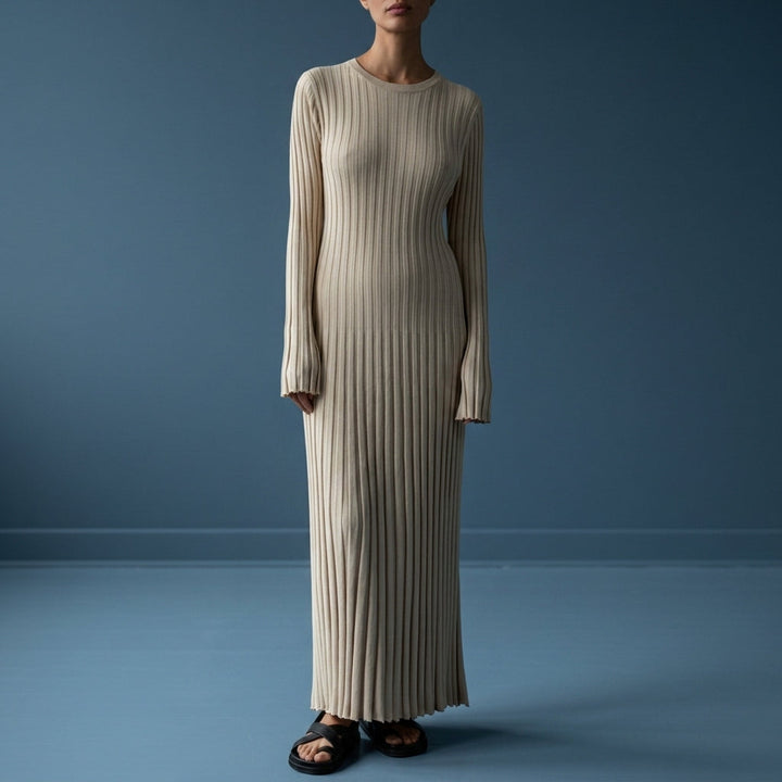 Megan | Sophisticated Ribbed Long Sleeve Maxi Sweater Dress