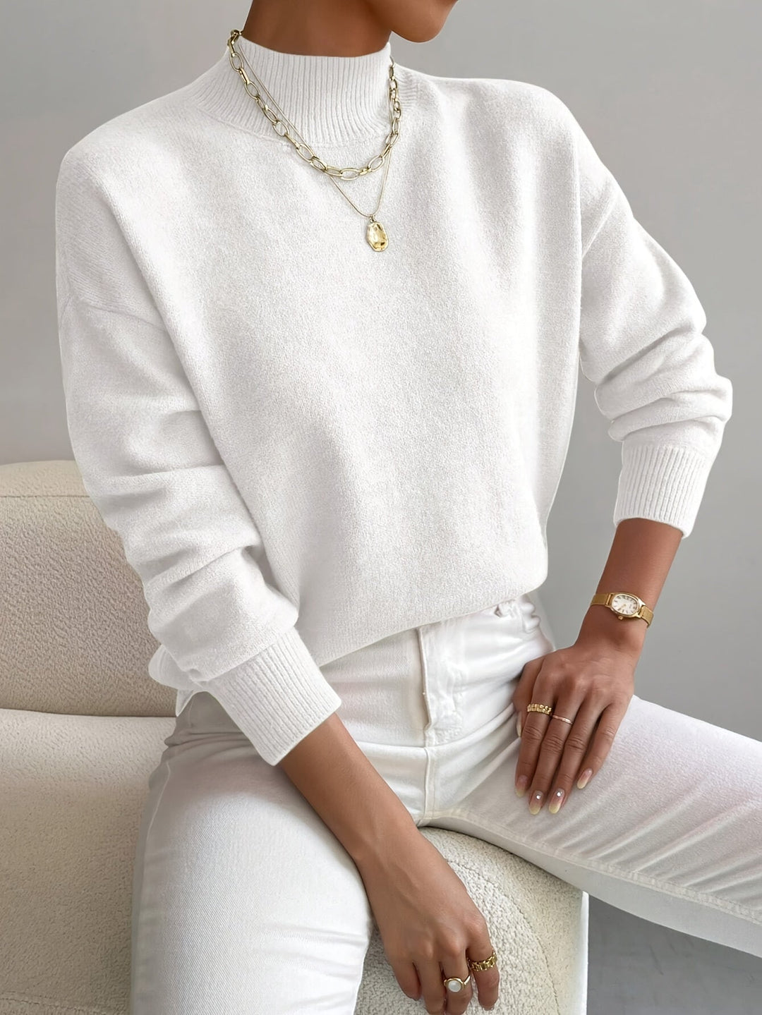 Ruth | Graceful Turtleneck Knit Sweater with Ribbed Trim