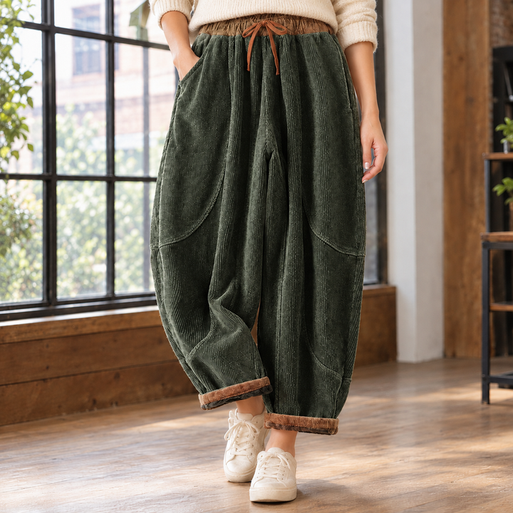Samantha | Relaxed Cropped Harem Corduroy Pants