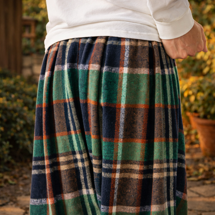 Scott | Timeless Relaxed Fit Drawstring Plaid Pants