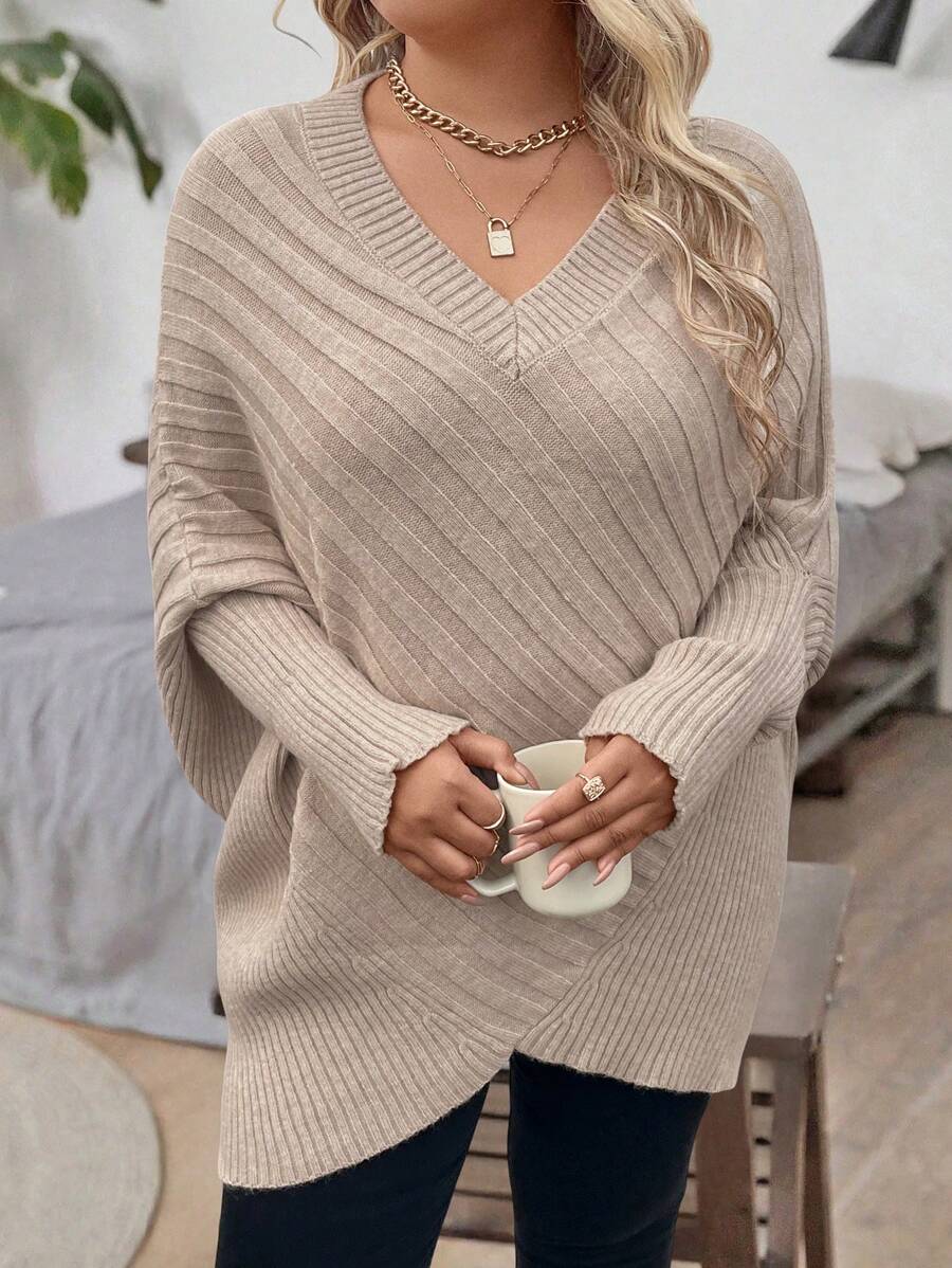 Sharon | Stylish V-Neck Oversized Sweater with Batwing Sleeves