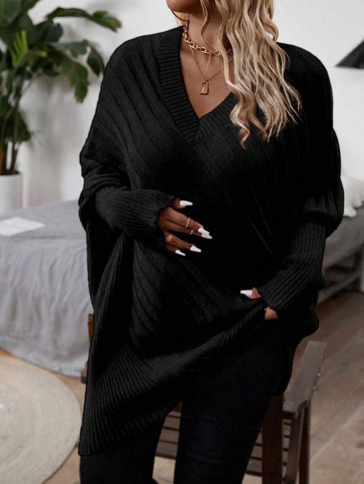 Sharon | Stylish V-Neck Oversized Sweater with Batwing Sleeves