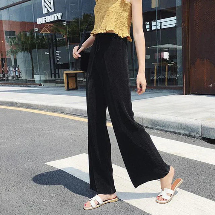 Teresa | Refined Pleated Wide Leg Sweatpants with Elastic Waist